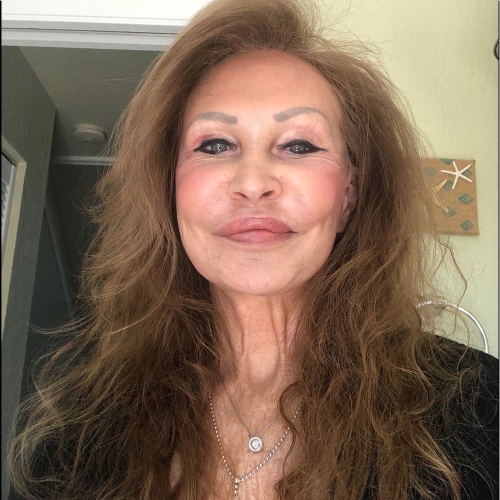 Meet your Posher, Patti